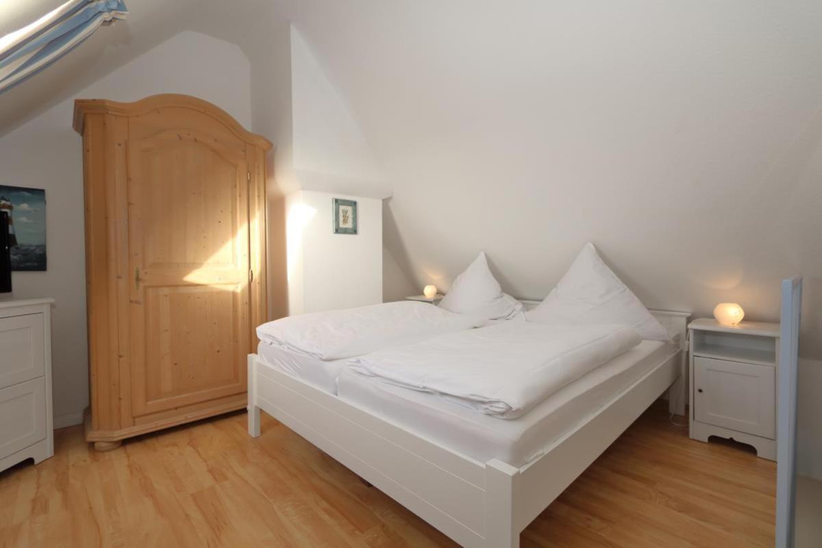 Koehler Am Dorfteich Apartment Wenningstedt-Braderup Екстериор снимка